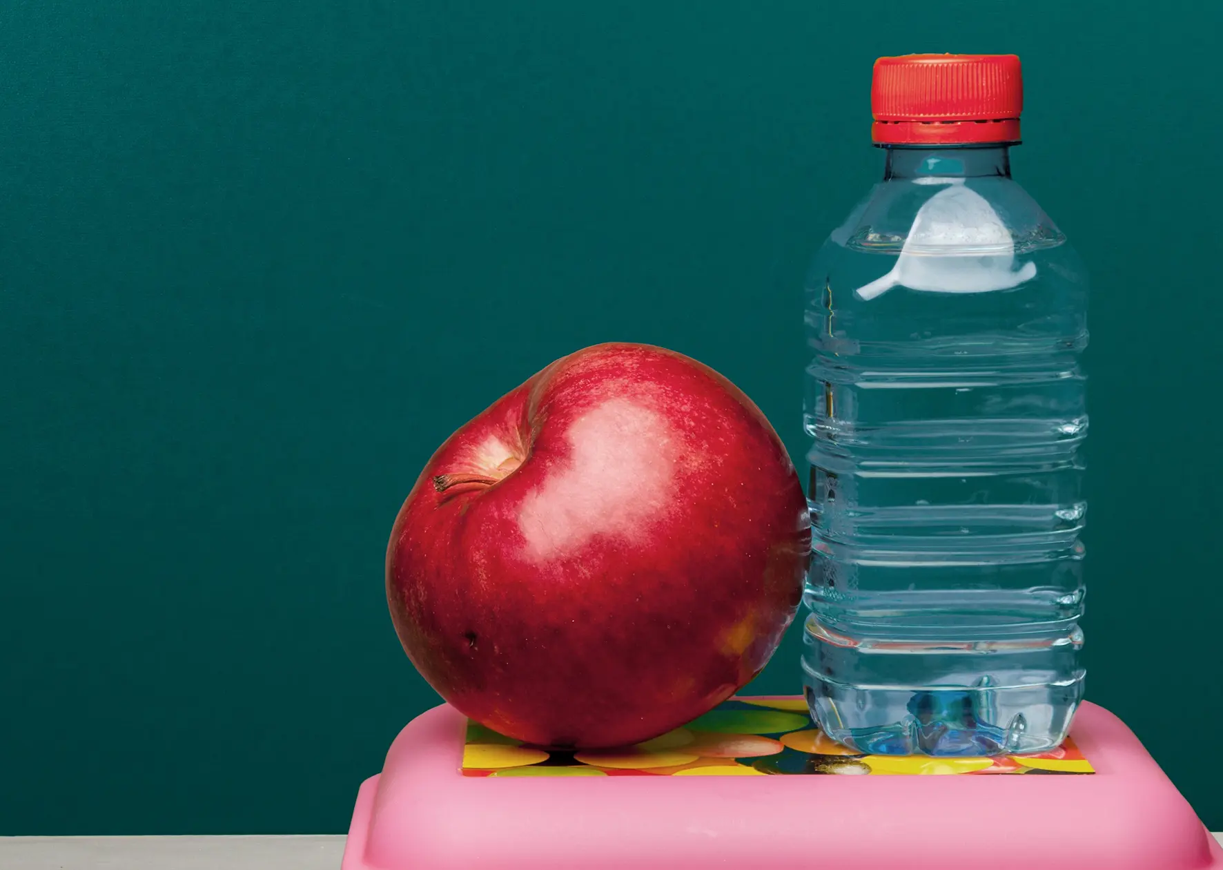Apfel und Wasser